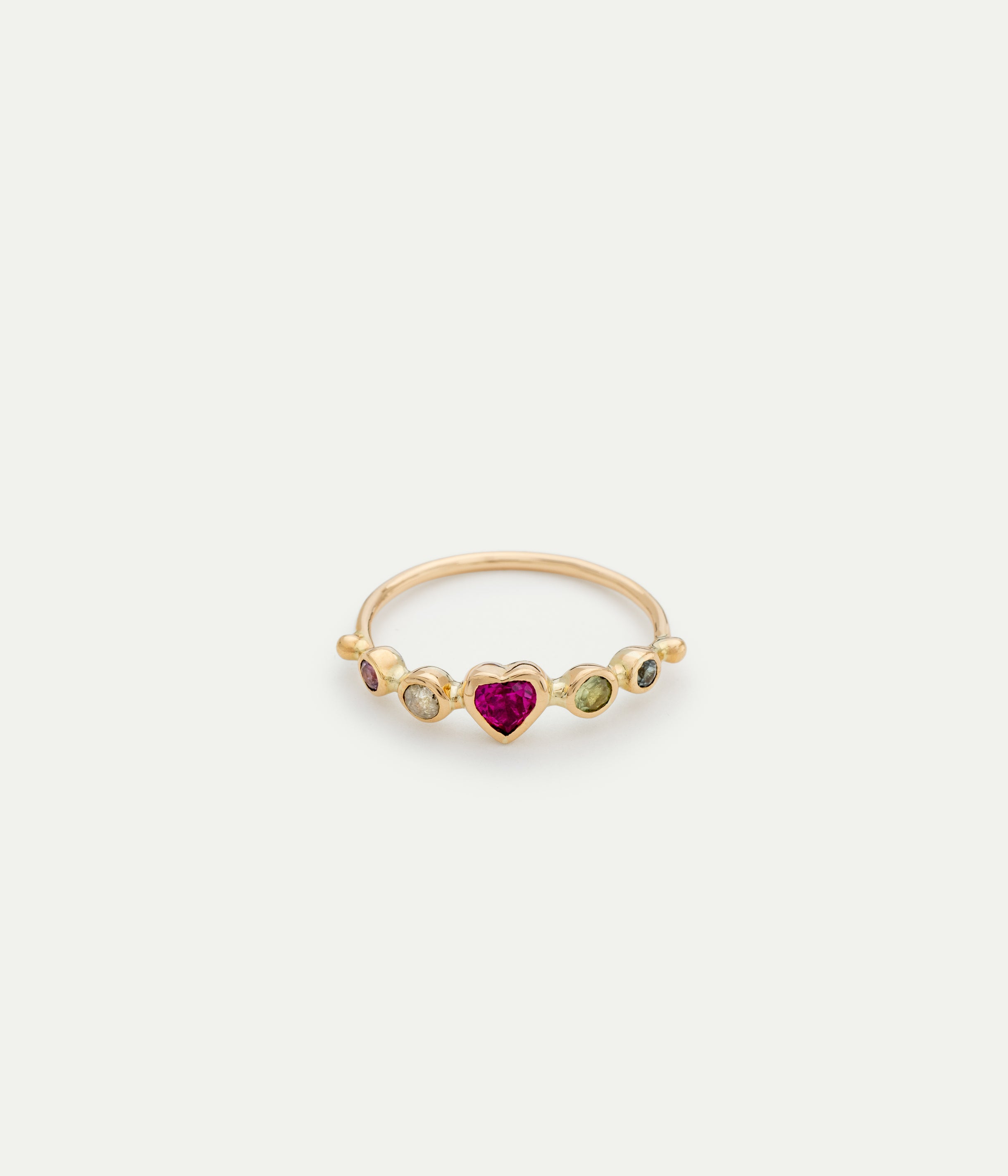 Simple Coeur sapphire, chrysoberyl and diamond ring