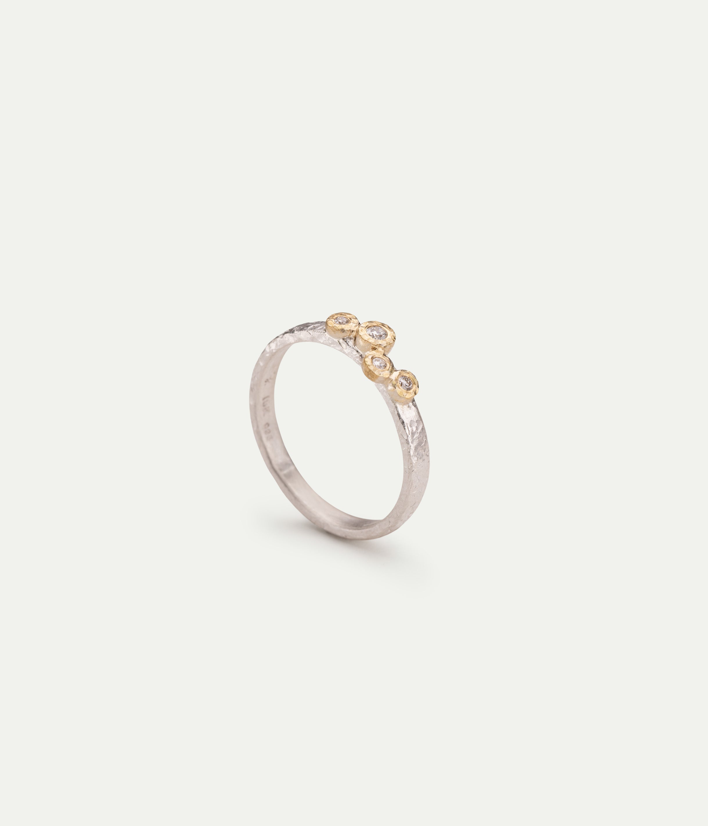 Bague 4 bezel diamants