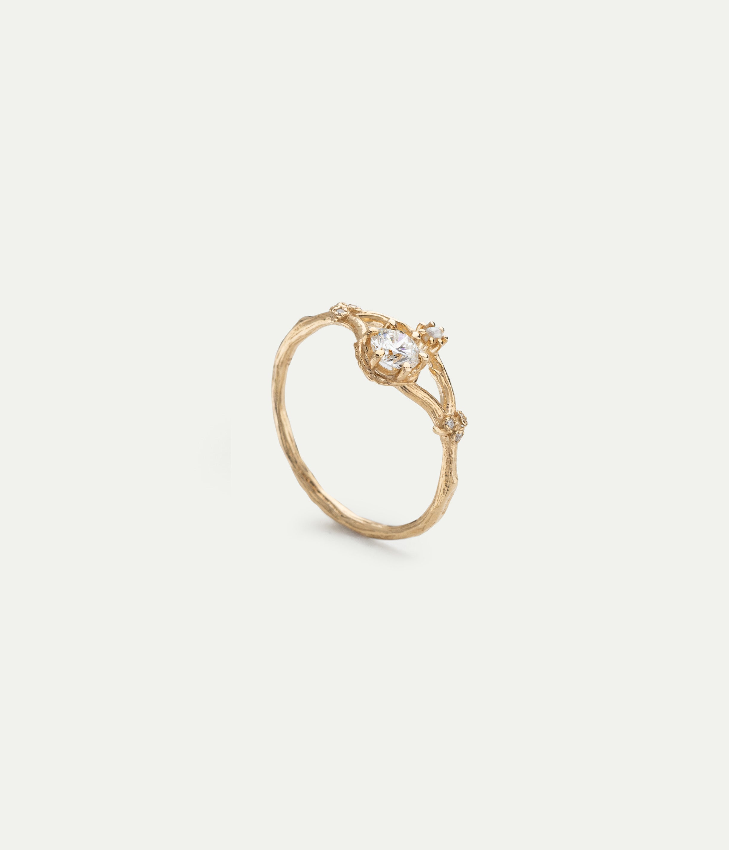 Frida Diamond Ring