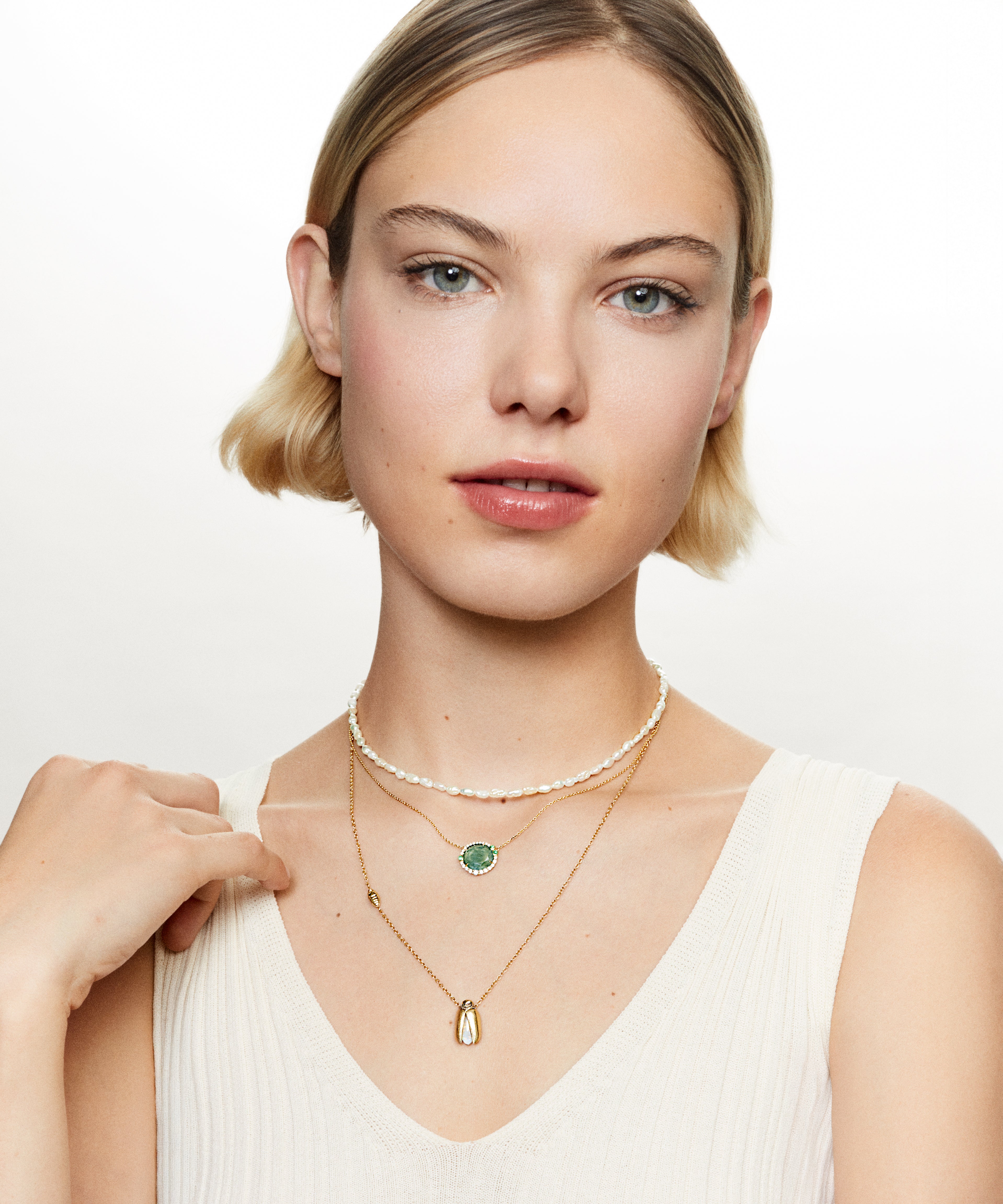 Simple Pearl necklace