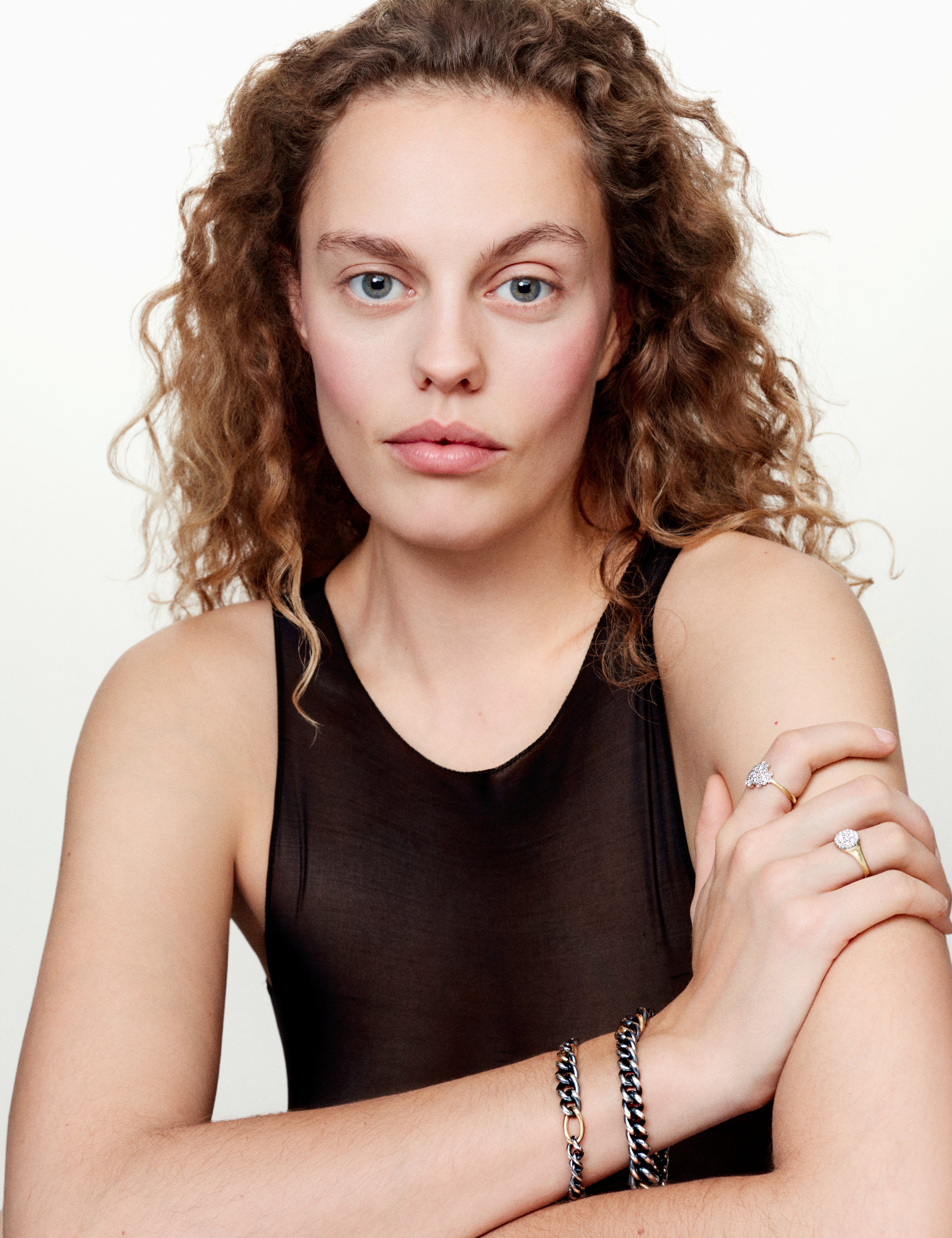 Bracelet Interlace M or jaune et diamants