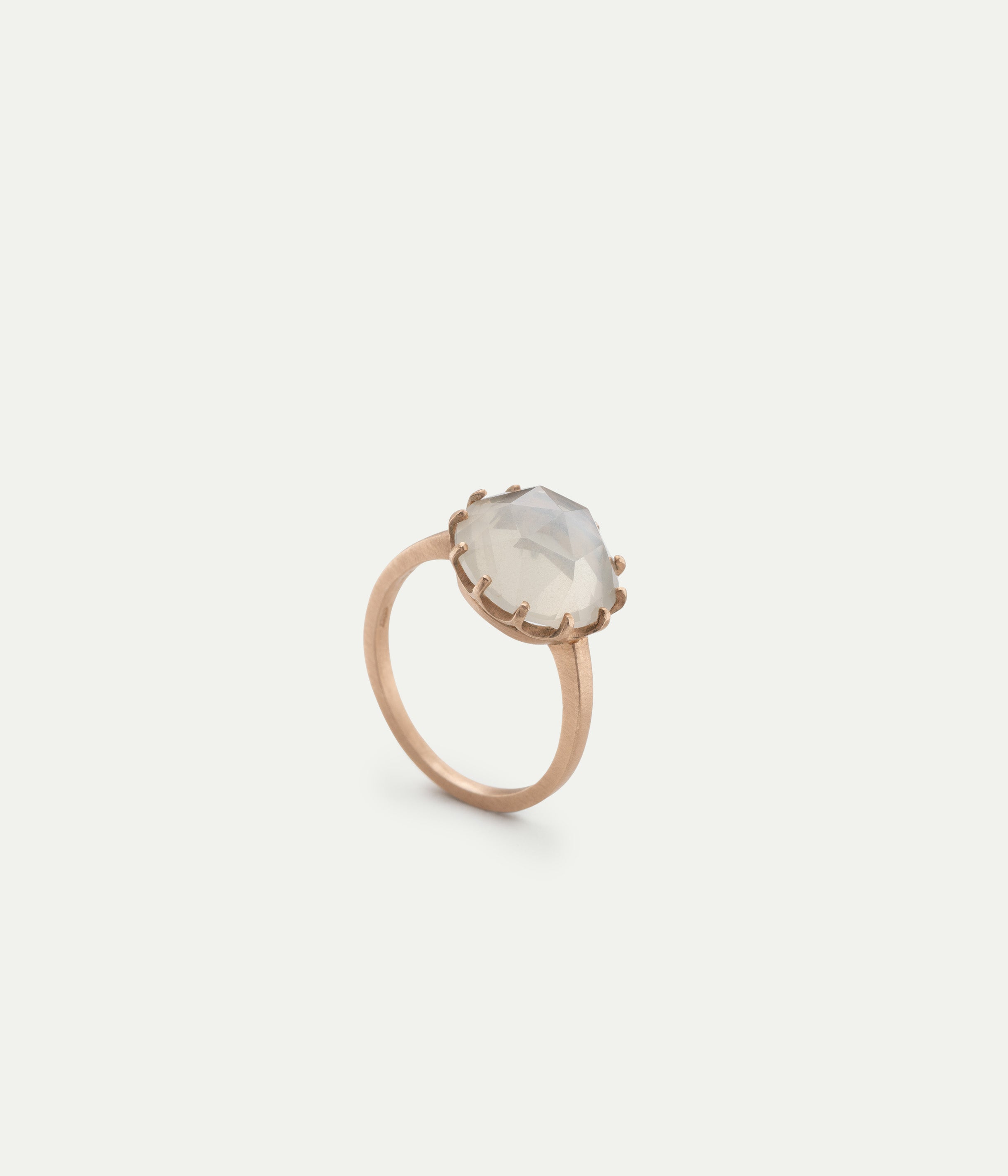 Millegriffe moonstone ring