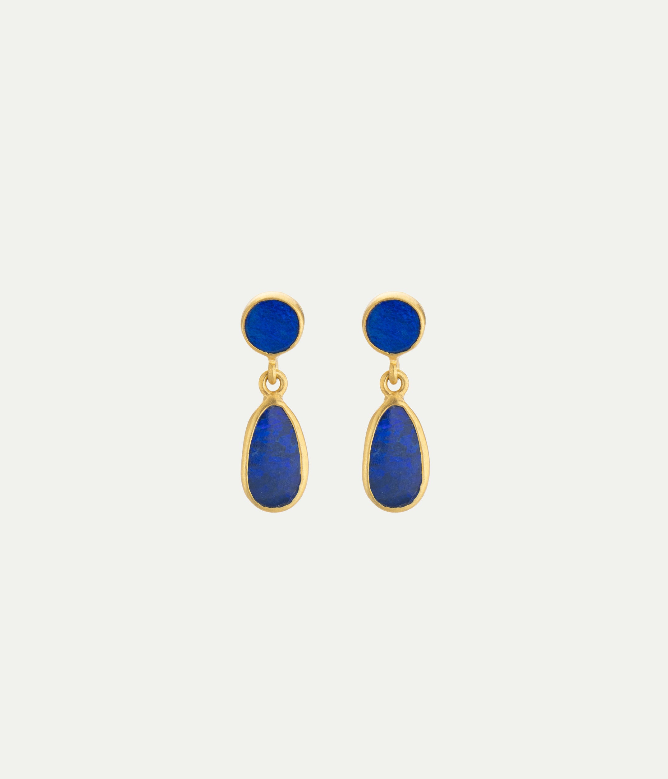Alectrona single drop yellow gold and opal earrings
