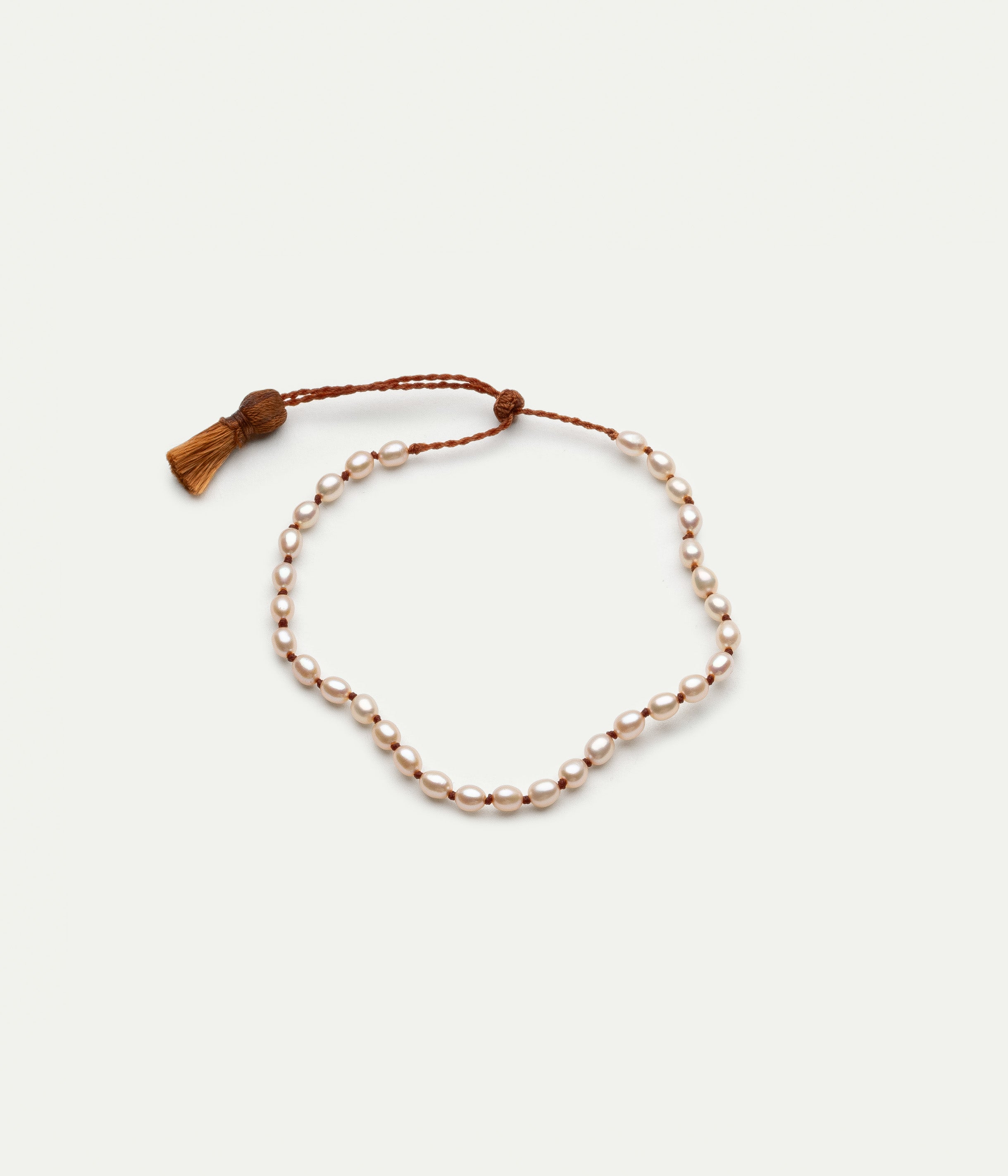 Bracelet Pompom ivory and pearls