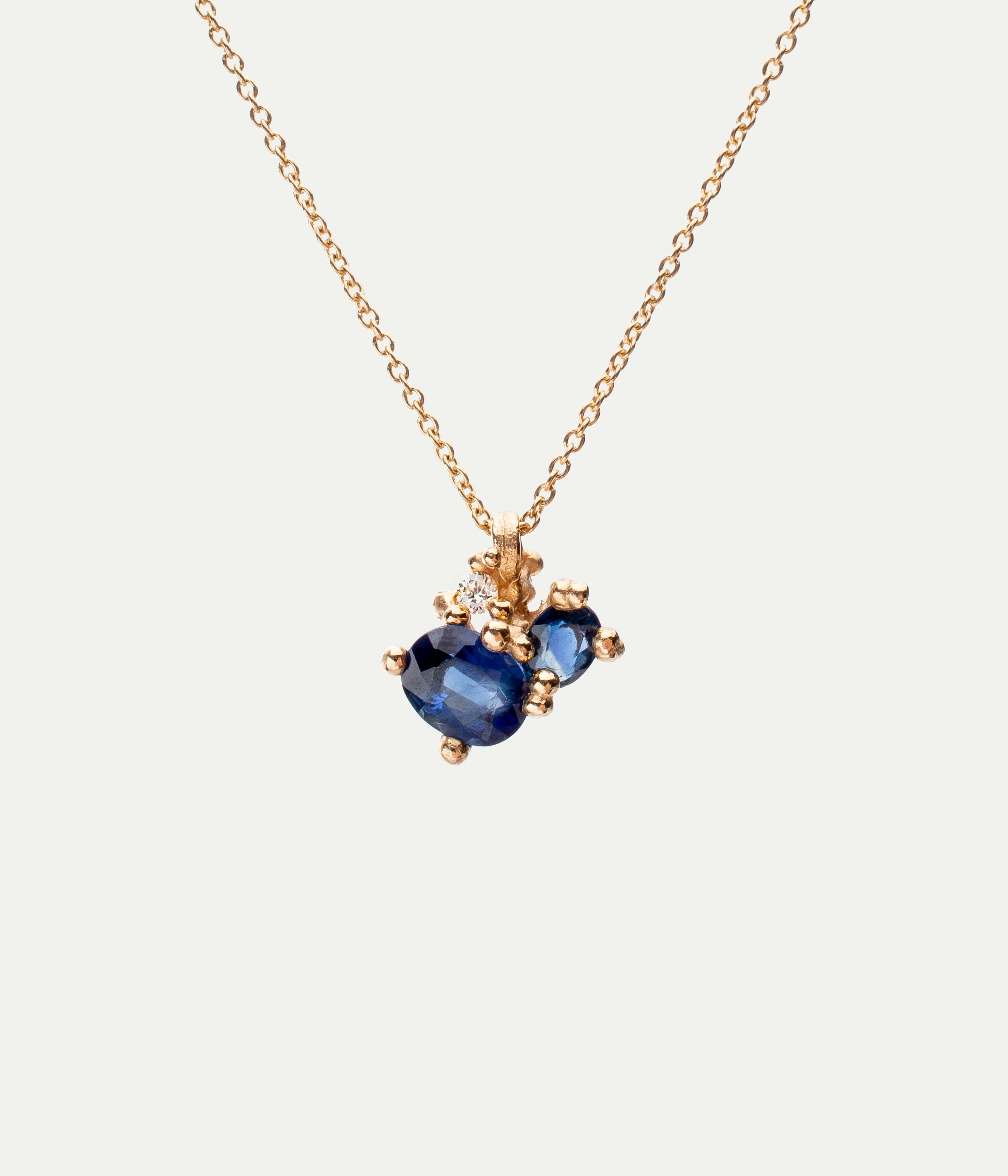 Sapphire diamond Cluster necklace